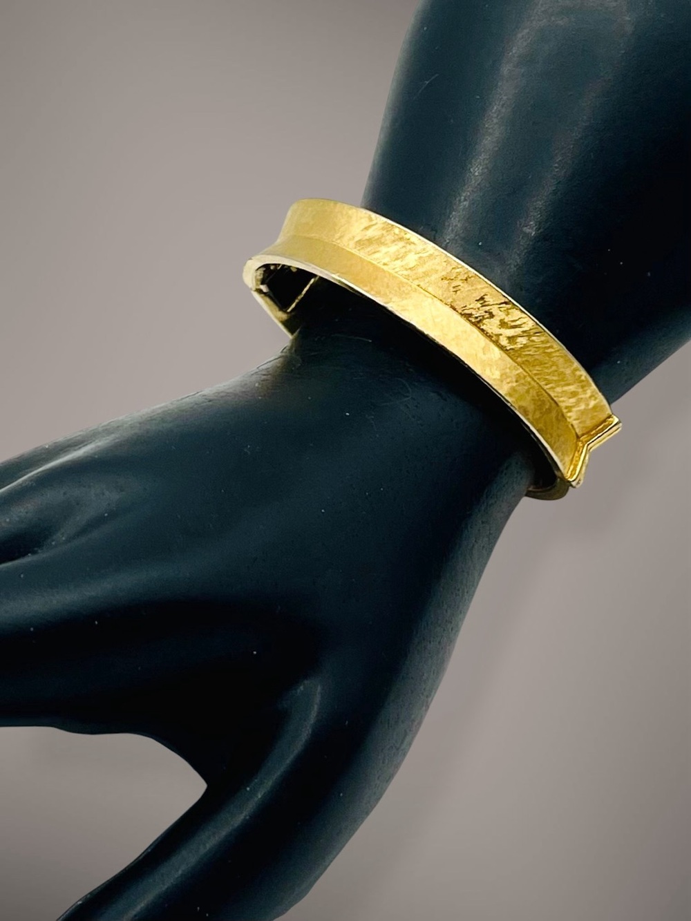 Vintage Monet Gold Hammered Dual Texture Hinged Bangle Clamper Bracelet